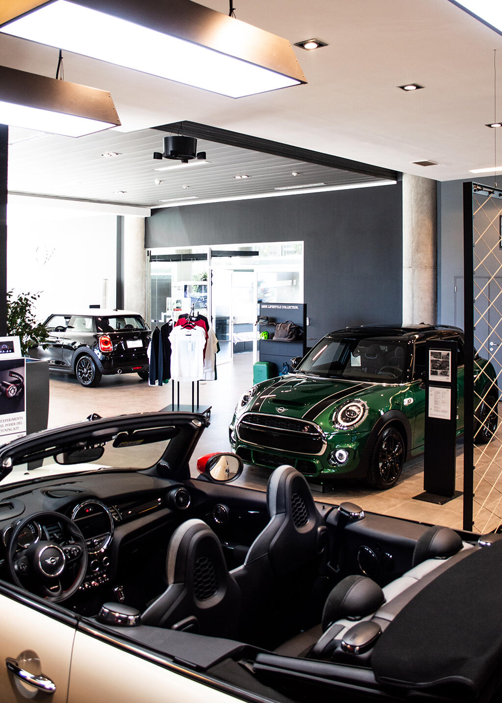 Mini Cooper Dealership